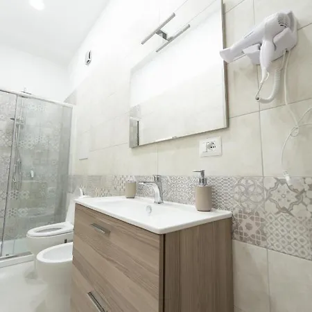 Lullaby Bed & Breakfast 4*