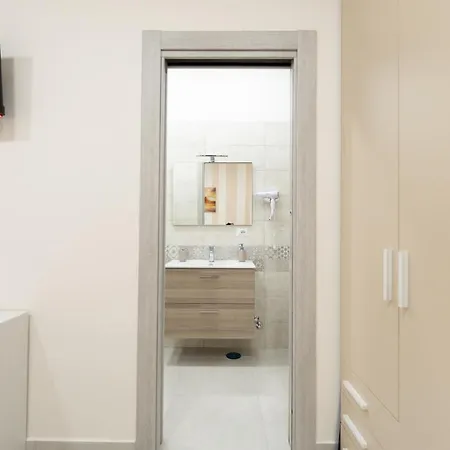 Lullaby Nocleg ze śniadaniem 4*