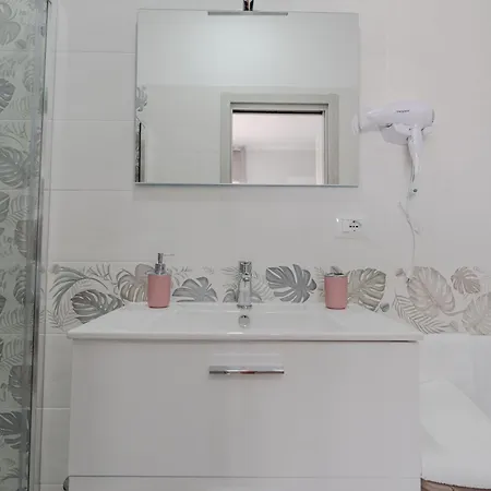 Lullaby ベッド・アンド・ブレックファスト